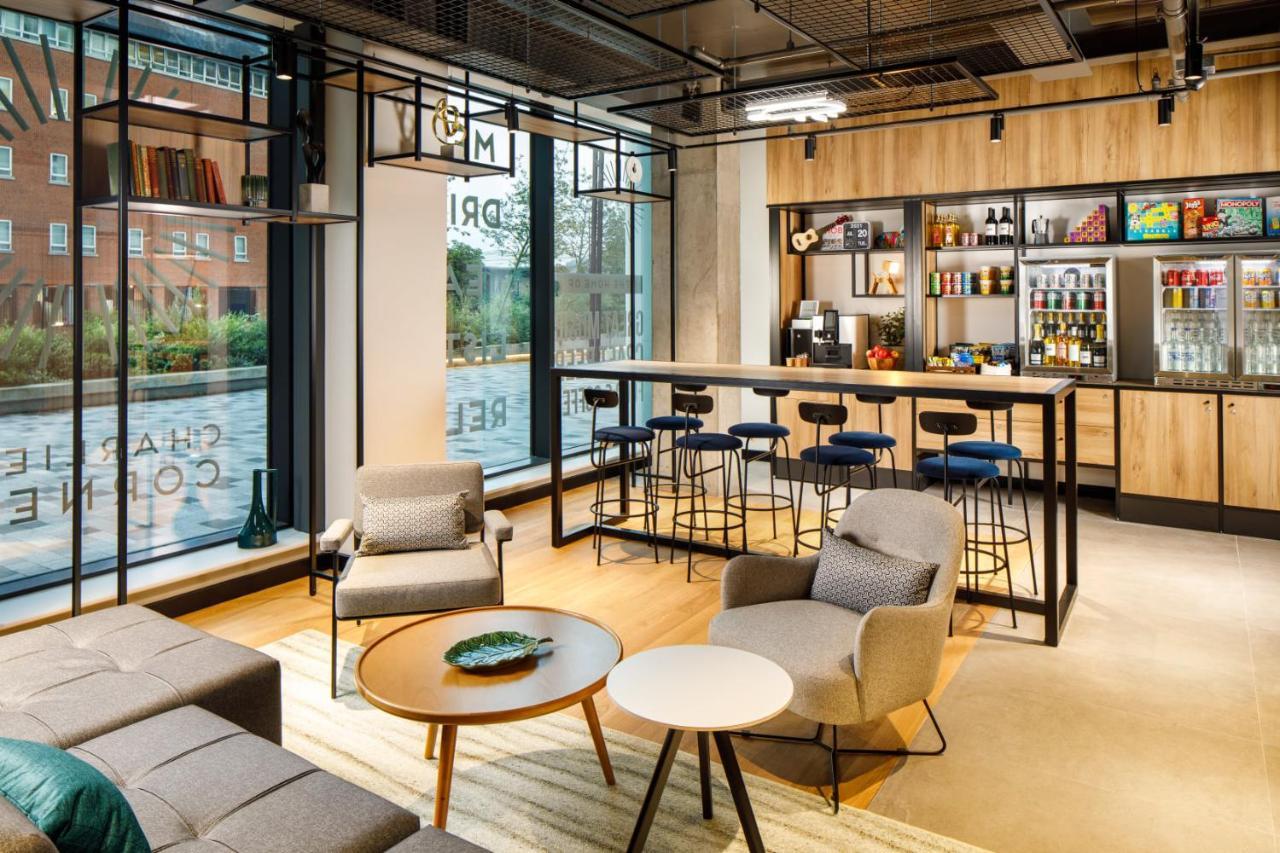 Ibis London Sutton Point Hotell Exteriör bild
