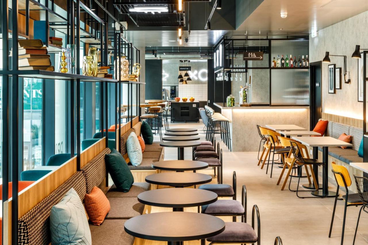 Ibis London Sutton Point Hotell Exteriör bild