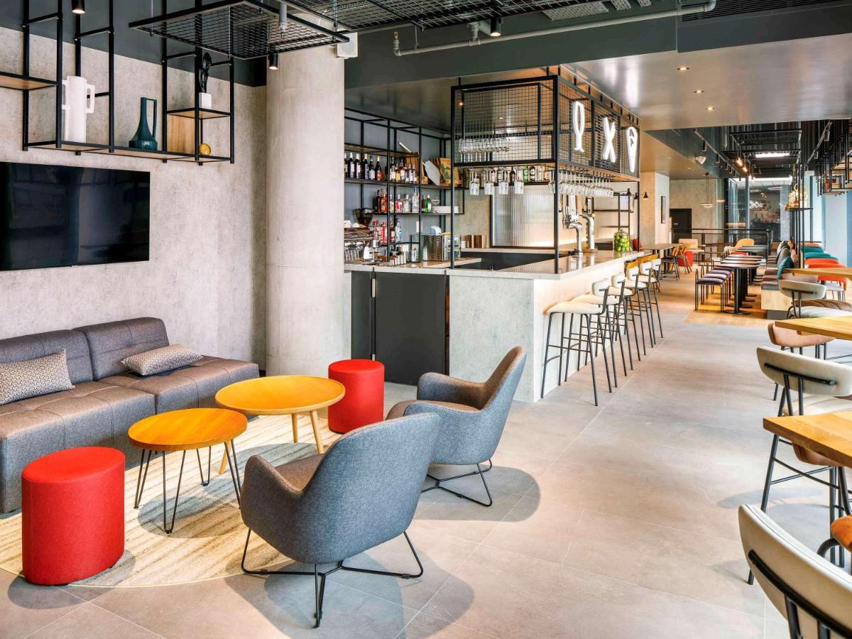 Ibis London Sutton Point Hotell Exteriör bild